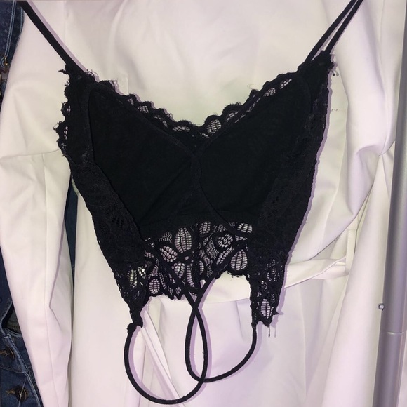 Black bralette from ZAFUL - Picture 2 of 4